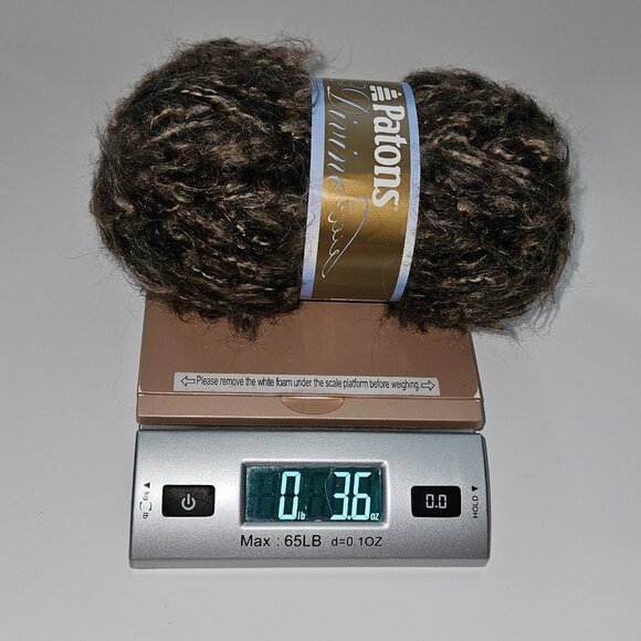 NOS Patons Divine Yarn Skein Bulky DEEP EARTH #06013 Browns 3.5 oz / 142 yds - Picture 7 of 7
